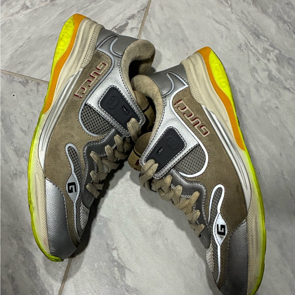 Gucci Sneakers